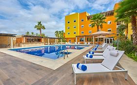 City Express Suites Cabo San Lucas